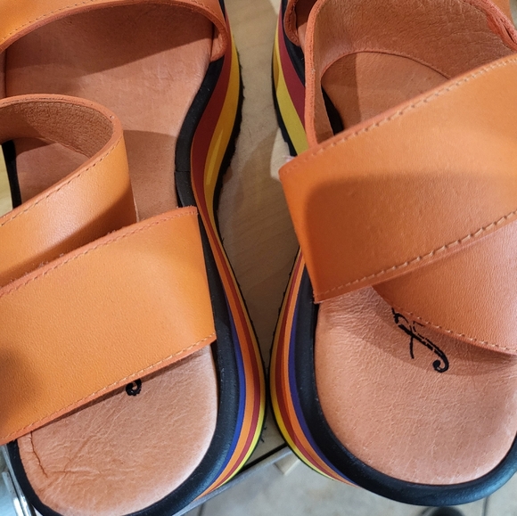 New Free People Paris Platform Sandles - Picture 7 of 7